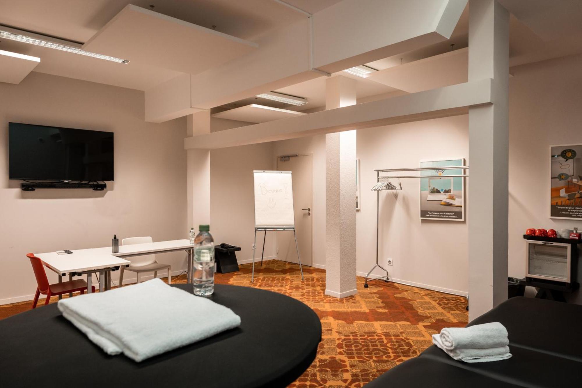Ibis Styles Albi Centre Le Theatro Otel Dış mekan fotoğraf