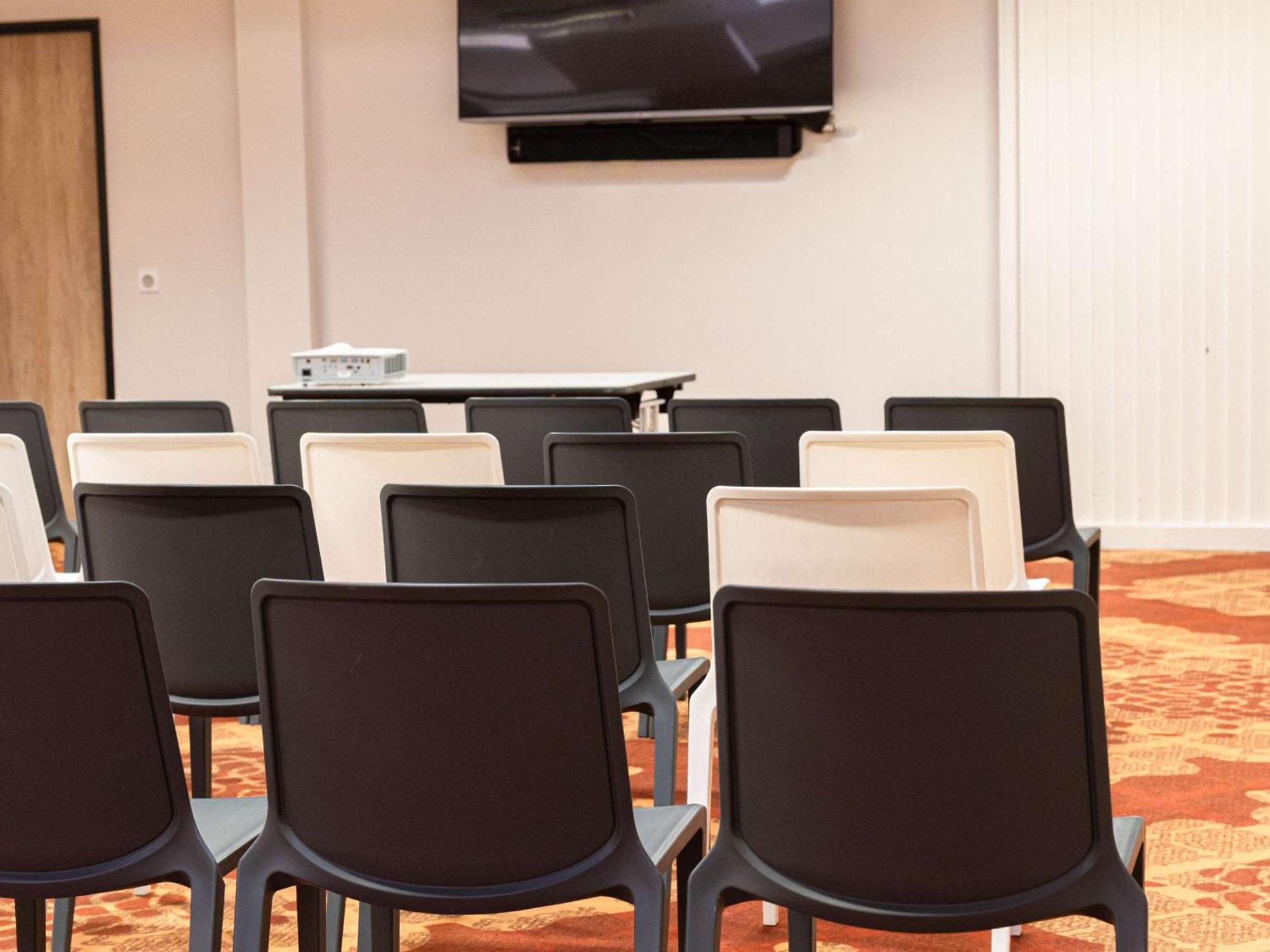 Ibis Styles Albi Centre Le Theatro Otel Dış mekan fotoğraf